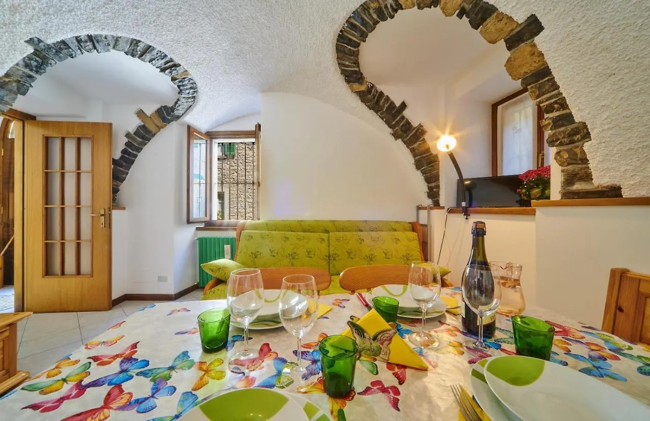 Perledo Casa Almut & More - Lake Como Center - Varenna איטליה